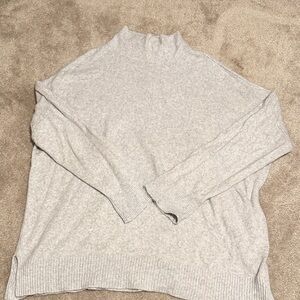 Abercrombie & Fitch Heather Light Gray Mock Neck Sweater